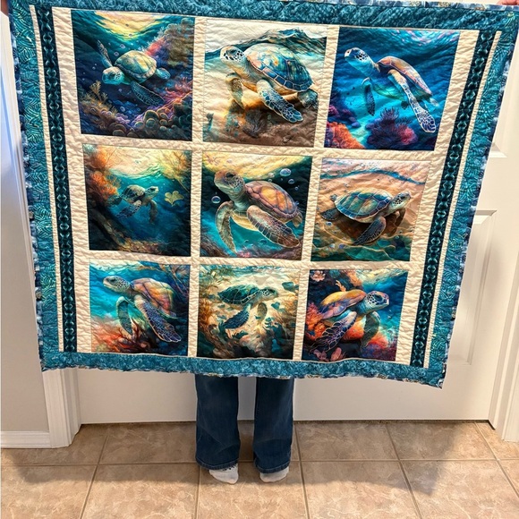 Sea Turtle Themed Quilt, machine quilted - Picture 8 of 13